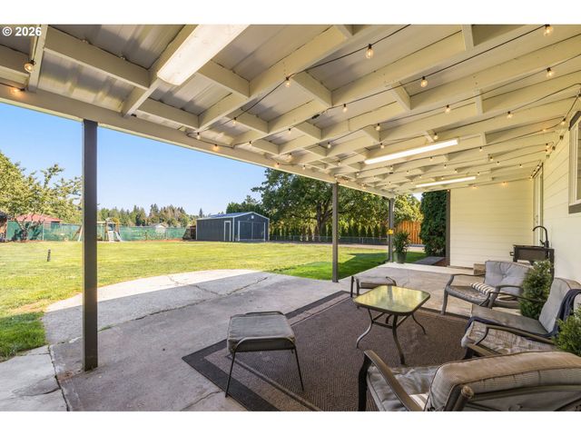 28421 Se LUSTED Rd, Gresham, OR 97080