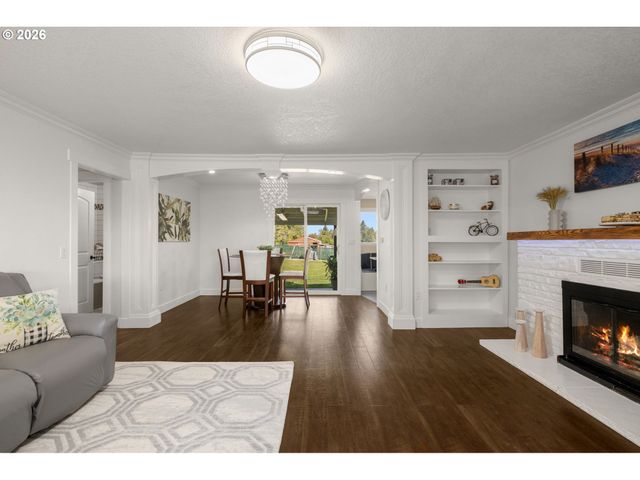 28421 Se LUSTED Rd, Gresham, OR 97080