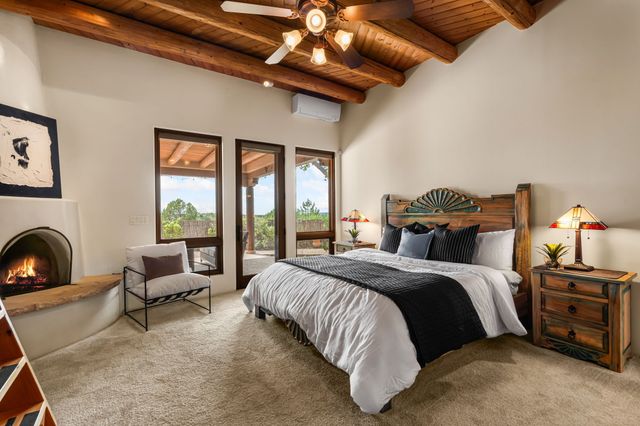 95 Bluestem, Santa Fe, NM 87506