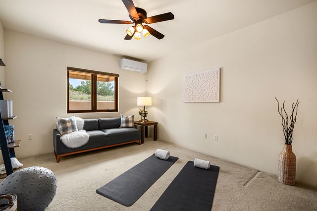 95 Bluestem, Santa Fe, NM 87506