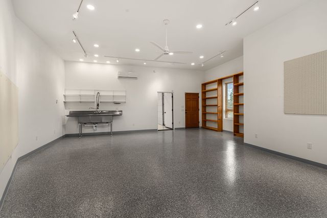 95 Bluestem, Santa Fe, NM 87506