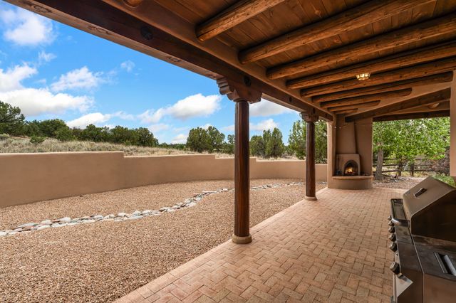 95 Bluestem, Santa Fe, NM 87506