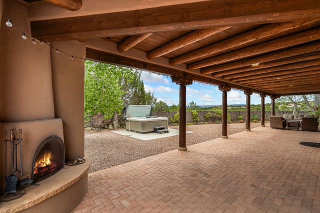 95 Bluestem, Santa Fe, NM 87506