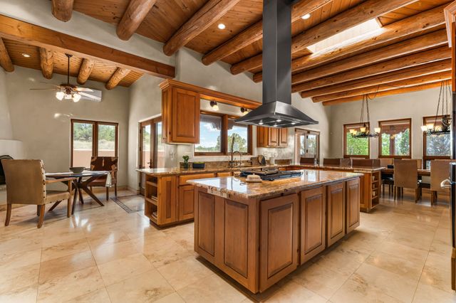 95 Bluestem, Santa Fe, NM 87506