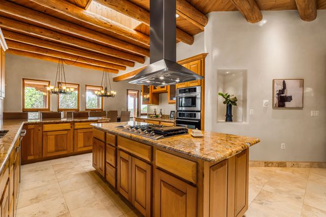 95 Bluestem, Santa Fe, NM 87506