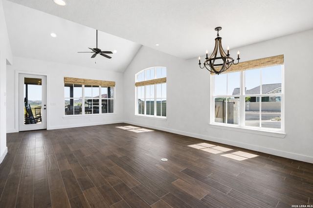 1073 Roanoke, Kerrville, TX 78028