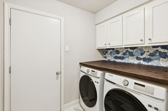 6006 Gentle Knoll Lane, Dallas, TX 75248