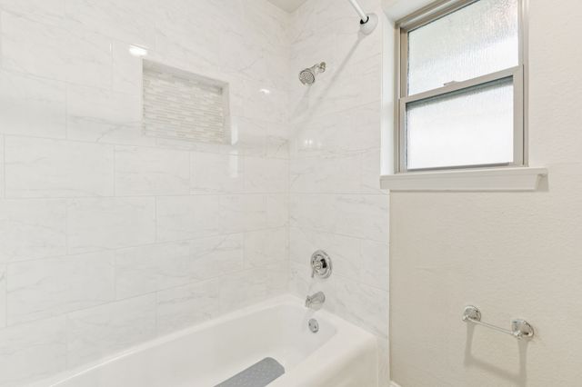 6006 Gentle Knoll Lane, Dallas, TX 75248