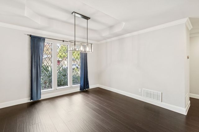 6006 Gentle Knoll Lane, Dallas, TX 75248