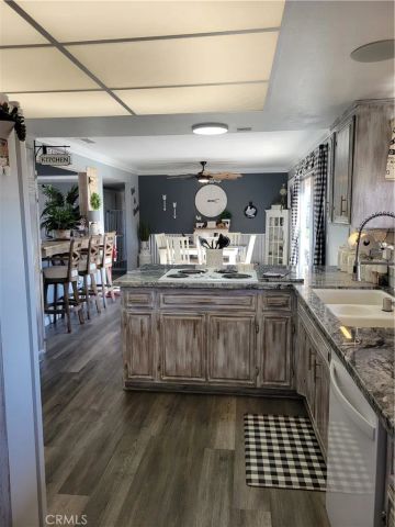 21535 Pine Ridge, Apple Valley, CA 92307