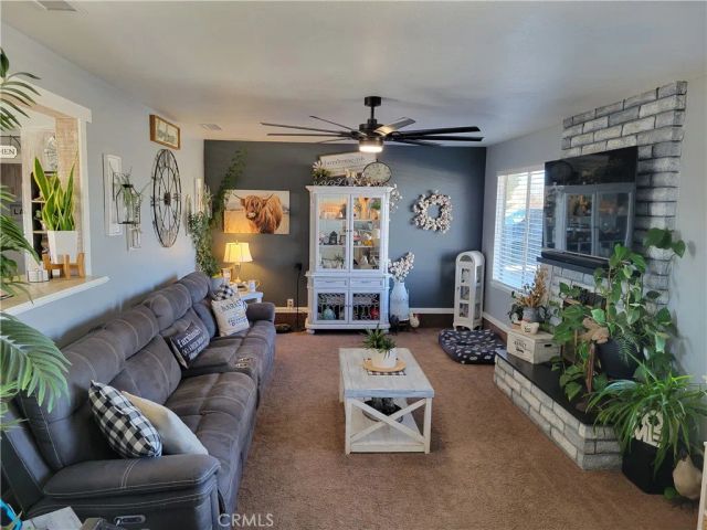 21535 Pine Ridge, Apple Valley, CA 92307