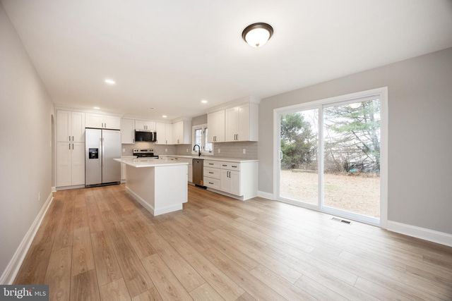 60 BUCKWALTER RD, Royersford, PA 19468