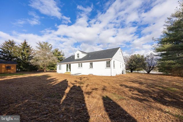 60 BUCKWALTER RD, Royersford, PA 19468