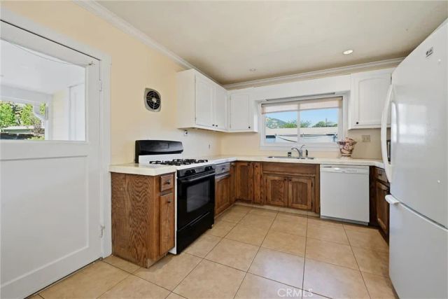 3440 Beach, Nice, CA 95464