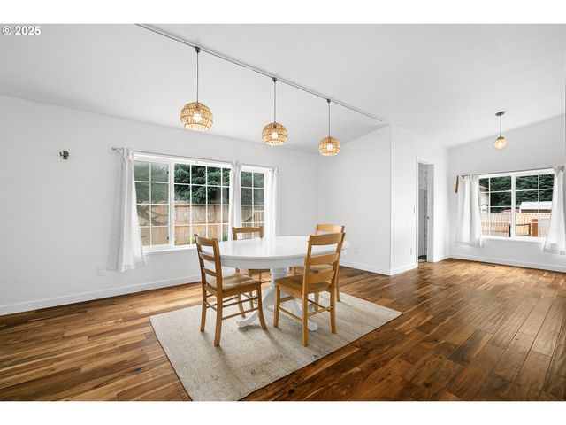 13760 Nw PALI St, Seal Rock, OR 97376
