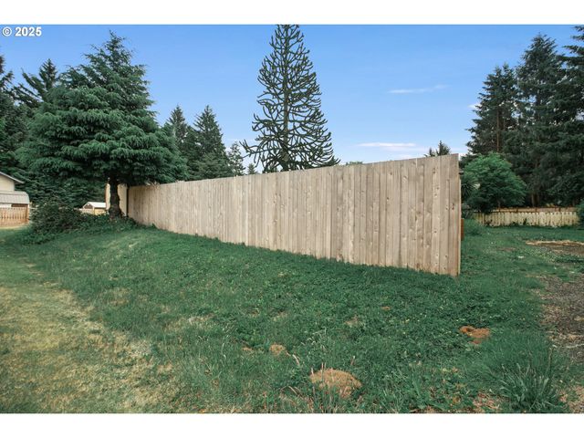 13760 Nw PALI St, Seal Rock, OR 97376