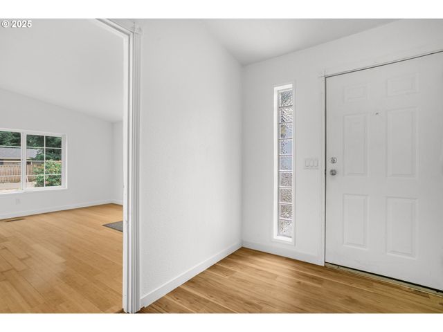 13760 Nw PALI St, Seal Rock, OR 97376