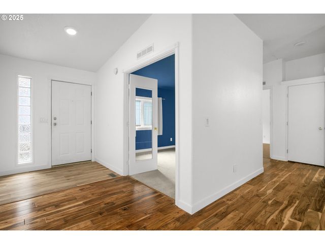 13760 Nw PALI St, Seal Rock, OR 97376