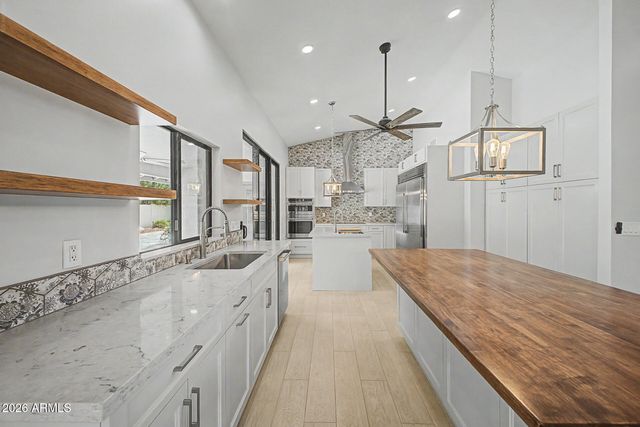 10052 N 76TH Place, Scottsdale, AZ 85258