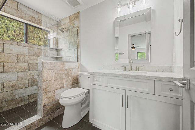 10052 N 76TH Place, Scottsdale, AZ 85258