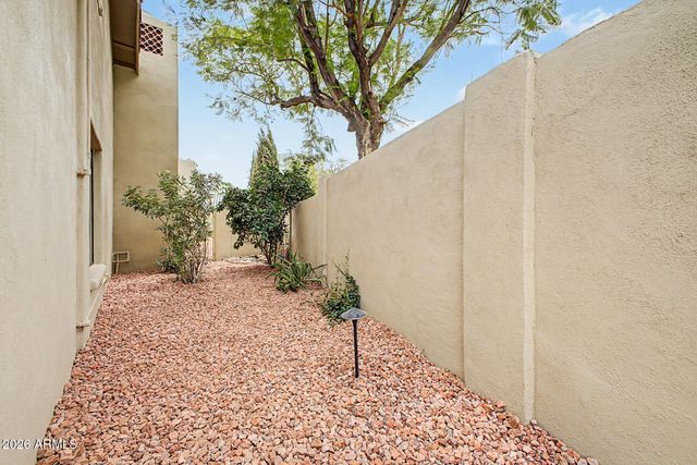 10052 N 76TH Place, Scottsdale, AZ 85258