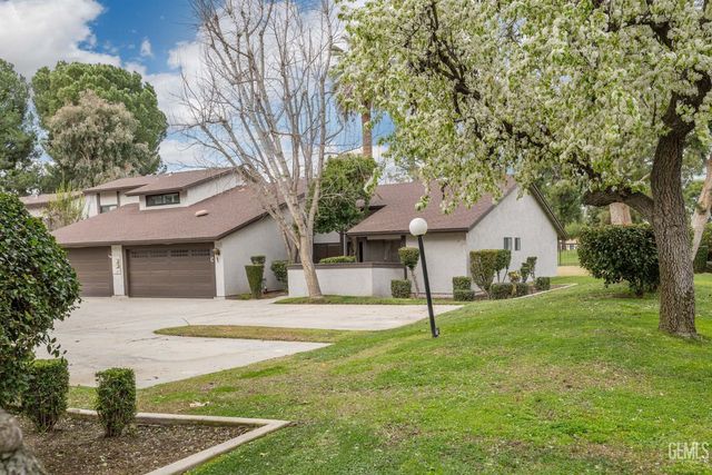 5900 Kirkside Drive C, Bakersfield, CA 93309