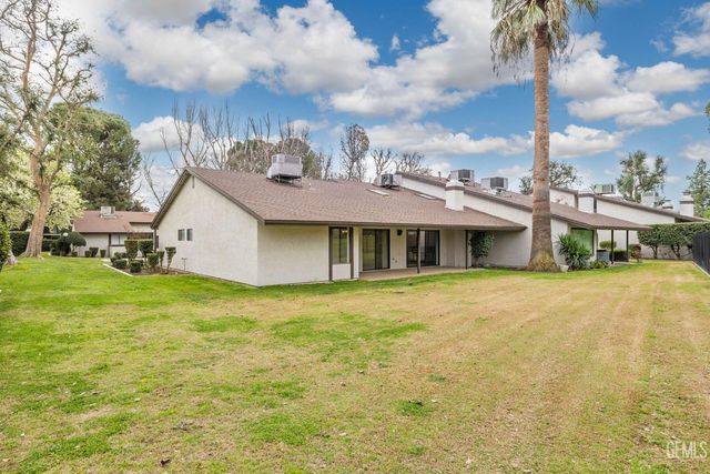 5900 Kirkside Drive C, Bakersfield, CA 93309