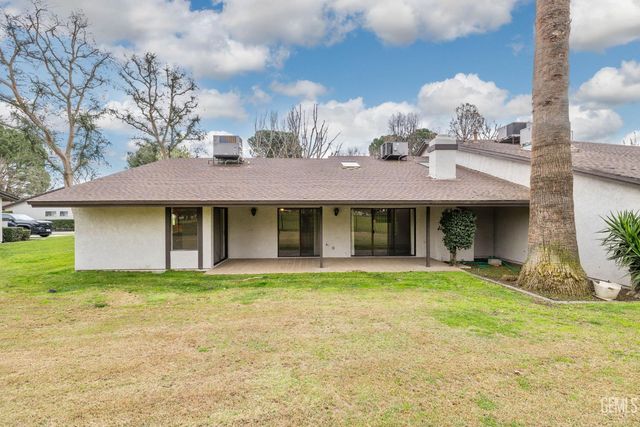 5900 Kirkside Drive C, Bakersfield, CA 93309