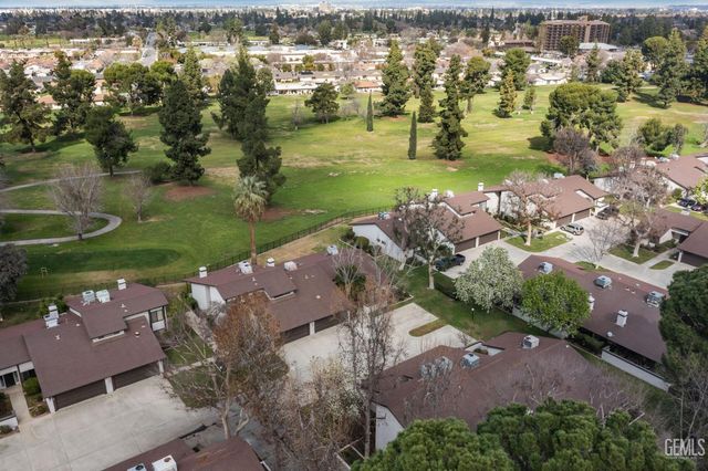 5900 Kirkside Drive C, Bakersfield, CA 93309