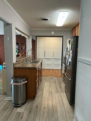 4501 HELENE RD, Memphis, TN 38117