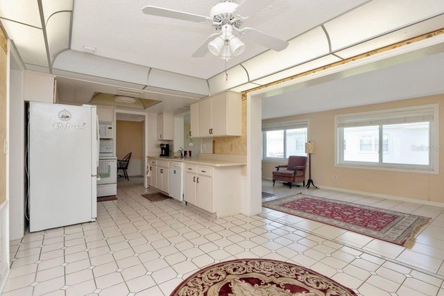 10153 44TH STREET N 2, Pinellas Park, FL 33782