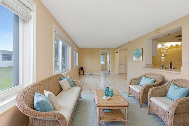 10153 44TH STREET N 2, Pinellas Park, FL 33782