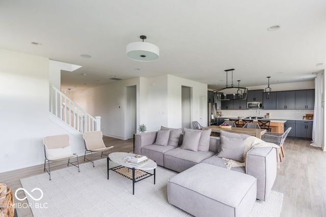 380 N Post Oak Drive, Mooresville, IN 46158