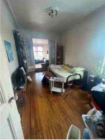 861 Manida Street, Bronx, NY 10474