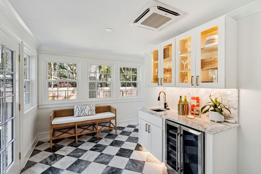 Image 26 of property listing at 201 Tea Farm Road, Summerville, SC 29483