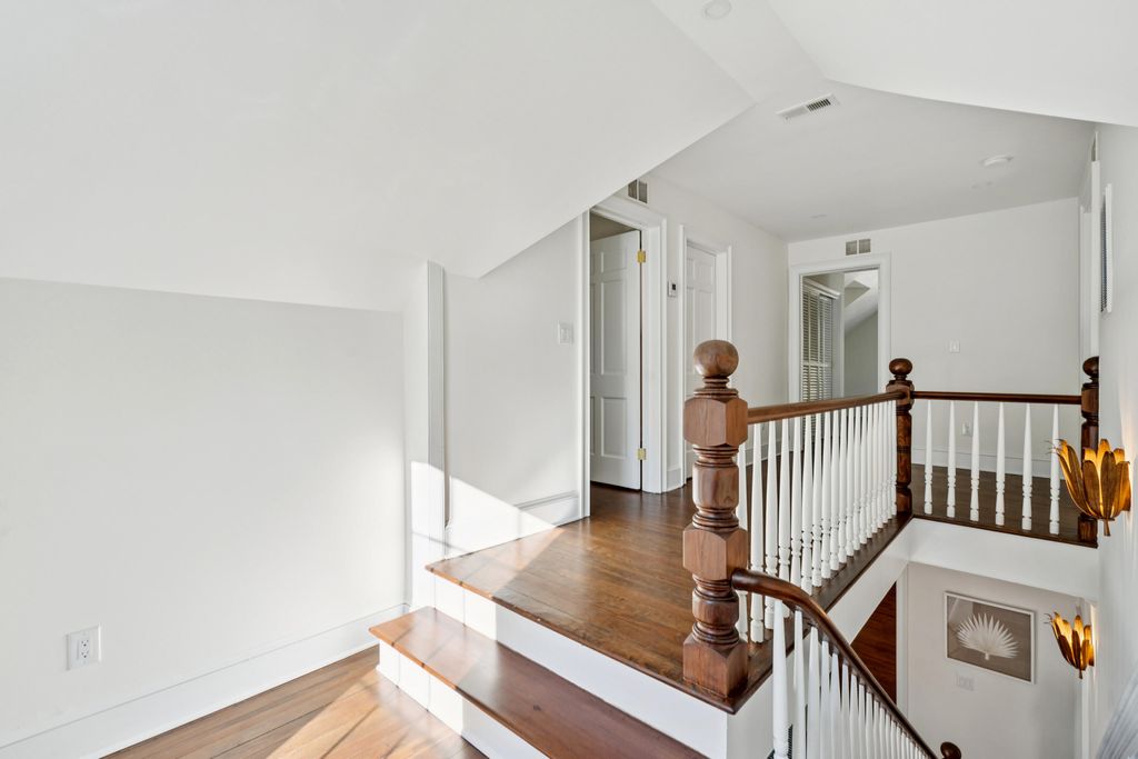 Image 37 of property listing at 201 Tea Farm Road, Summerville, SC 29483