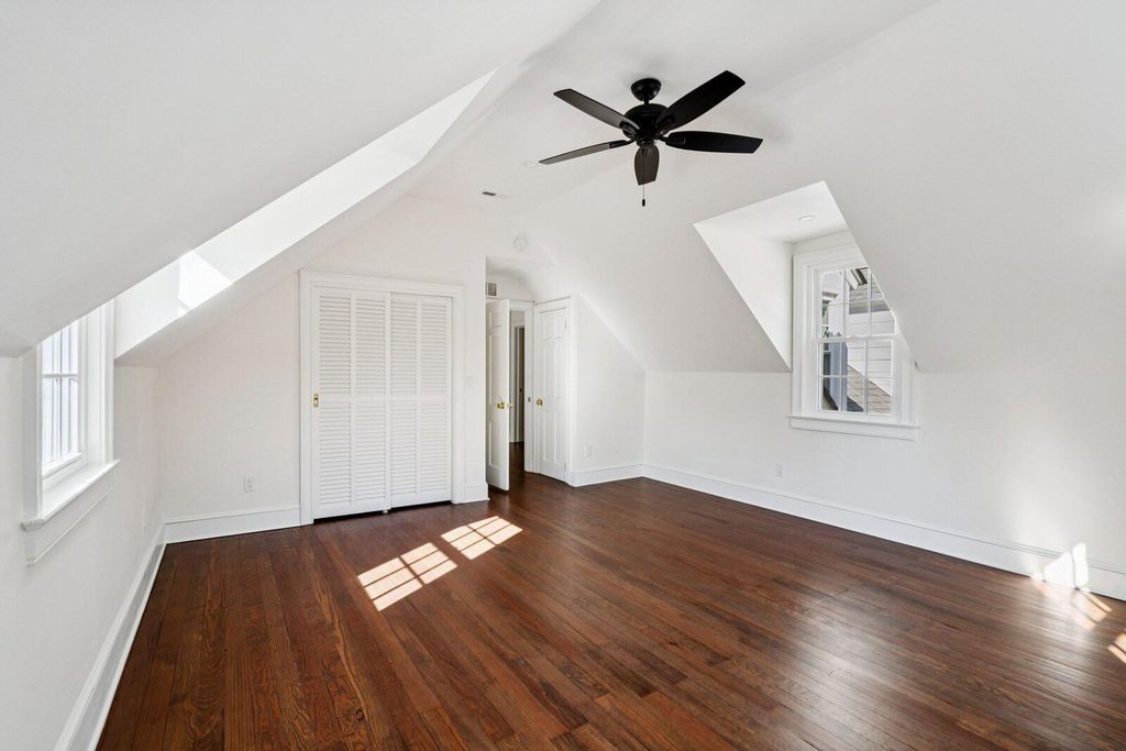 Image 40 of property listing at 201 Tea Farm Road, Summerville, SC 29483