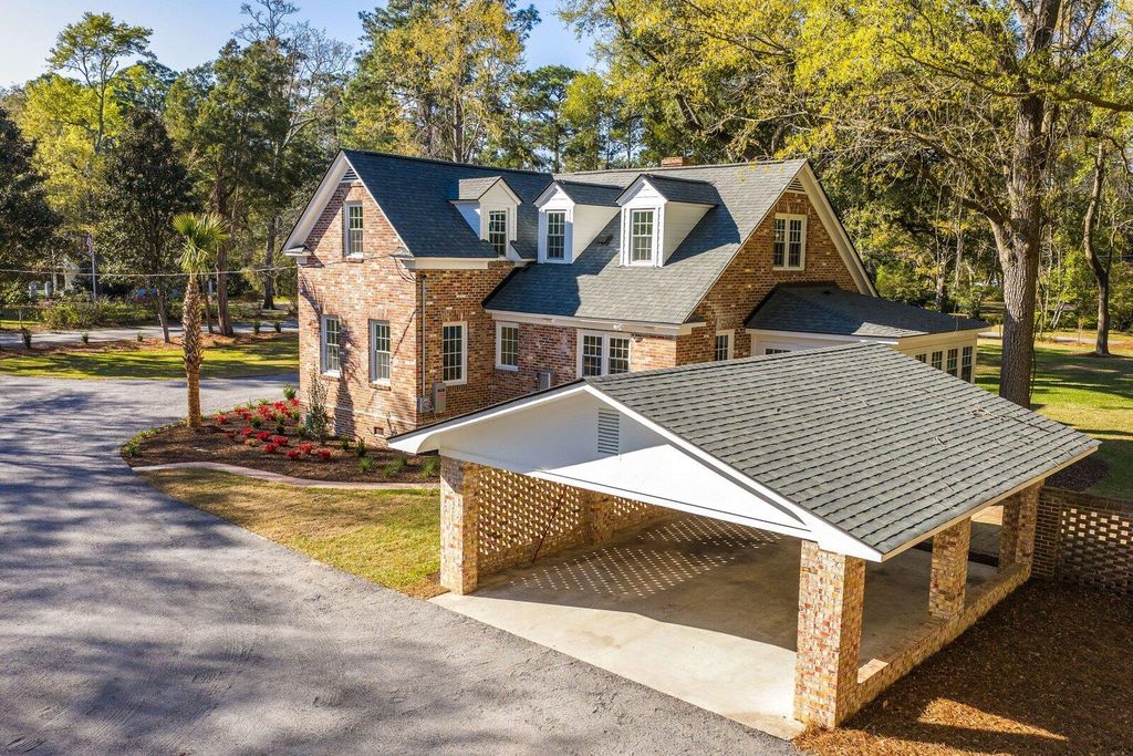 Image 52 of property listing at 201 Tea Farm Road, Summerville, SC 29483
