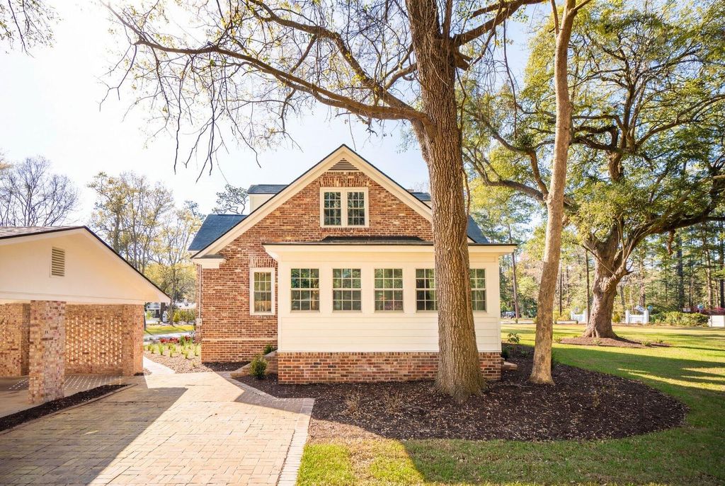 Image 56 of property listing at 201 Tea Farm Road, Summerville, SC 29483