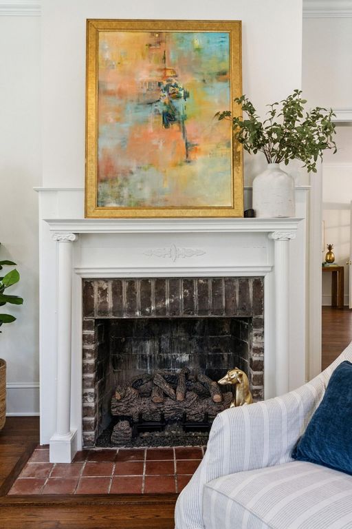 Image 9 of property listing at 201 Tea Farm Road, Summerville, SC 29483