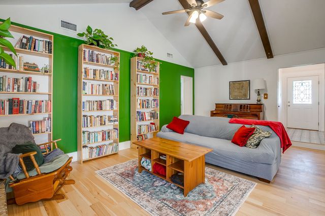 4816 Winnett Road, Burleson, TX 76028