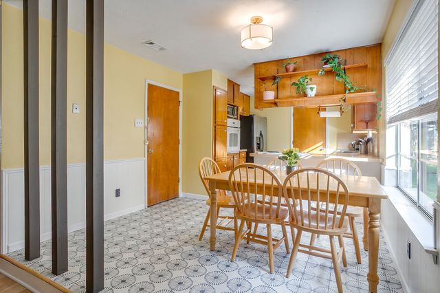 4816 Winnett Road, Burleson, TX 76028