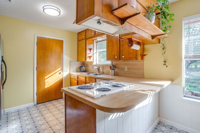 4816 Winnett Road, Burleson, TX 76028