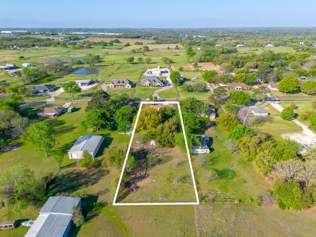 4816 Winnett Road, Burleson, TX 76028