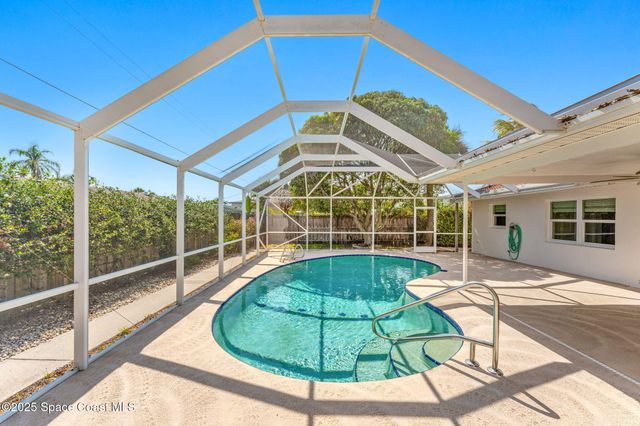 345 Dorset Drive, Cocoa Beach, FL 32931