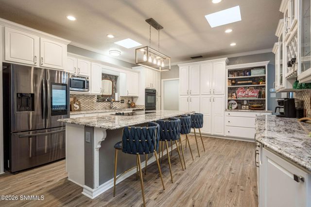 6555 Vista De Oro, Las Cruces, NM 88007