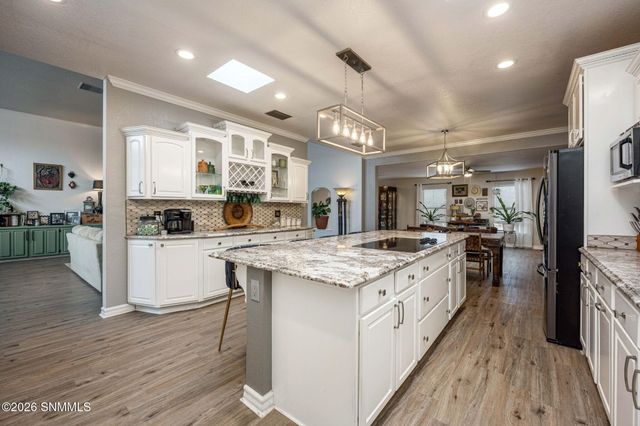 6555 Vista De Oro, Las Cruces, NM 88007