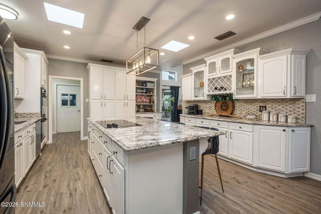 6555 Vista De Oro, Las Cruces, NM 88007