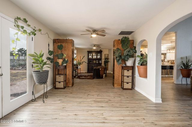 6555 Vista De Oro, Las Cruces, NM 88007