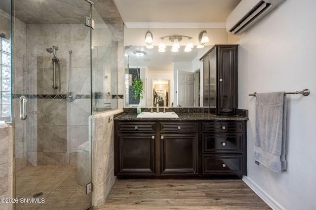 6555 Vista De Oro, Las Cruces, NM 88007